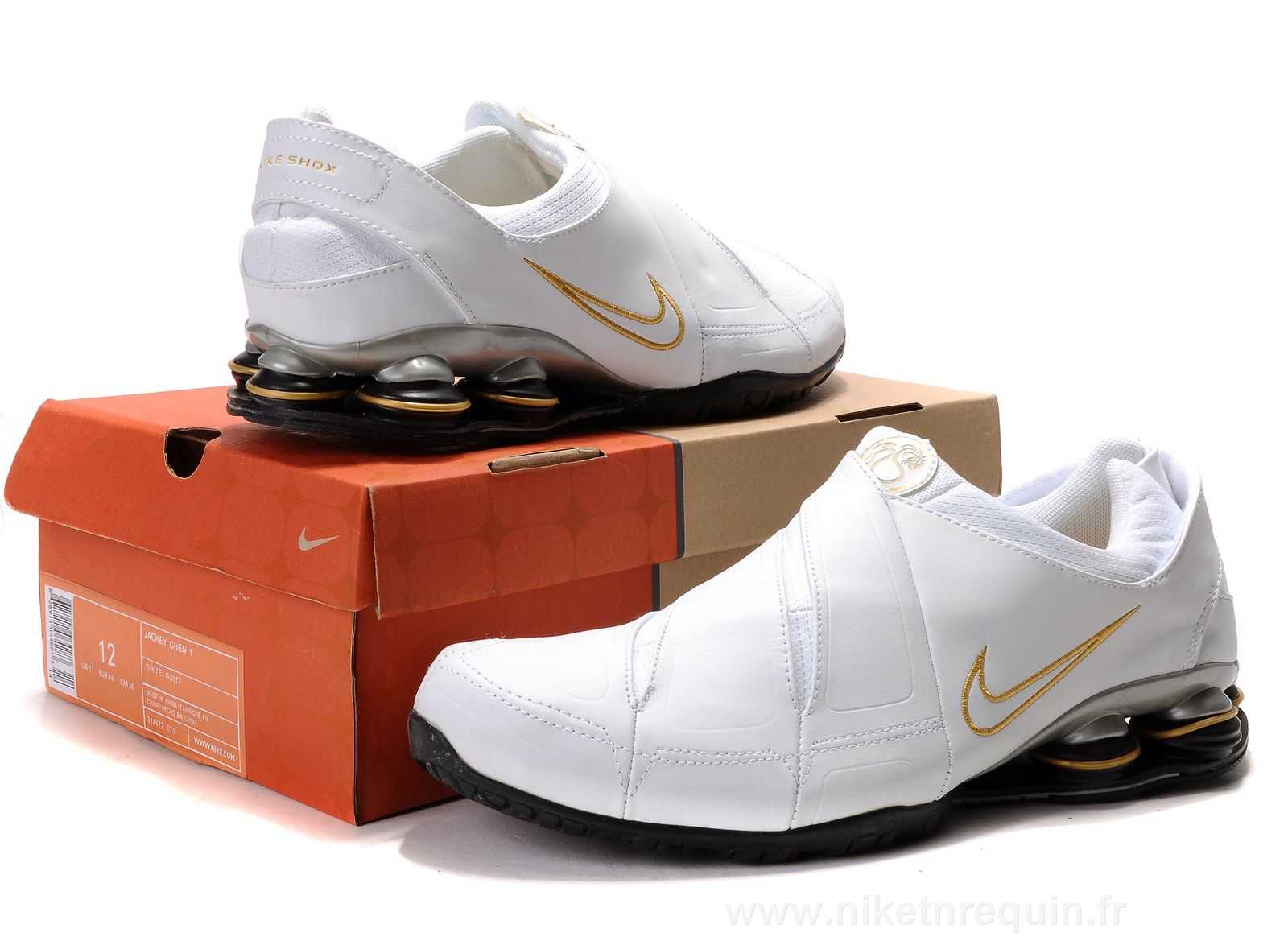 nike baskets Nike Shox R5 en cuir 610 (1).JPG